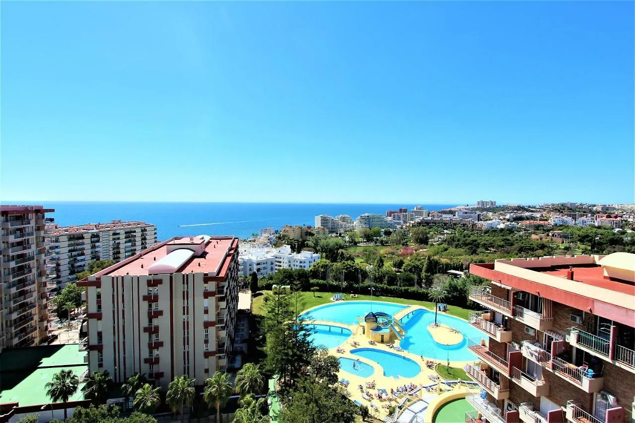 908 Minerva Apartamentos - VISTAS AL MAR- EXCELENTE CONEXION WIFI - PISCINA ABIERTA Benalmádena